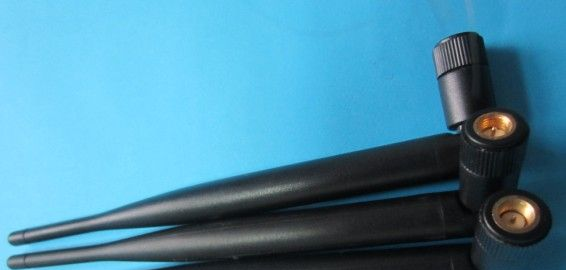供应2.4G无线上网卡天线，路由器胶套天线，通信天线