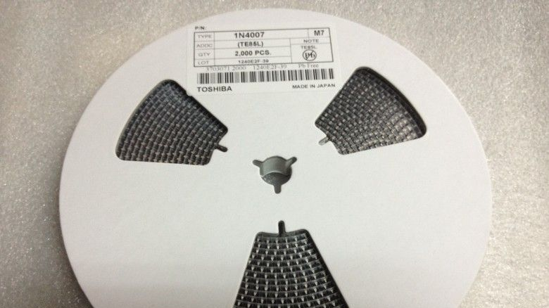 供应1N4007贴片 整流二极管M7 封装SMA 生产厂家直销贴片二极管