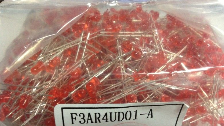 供应3MM红发红 超亮 LED 发光二极管 红色指示灯 红灯