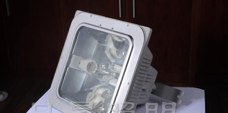 供应NFC9100防眩棚顶灯保用七年厂家直销