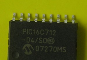 供应PIC16C712-04/SO单片机系列