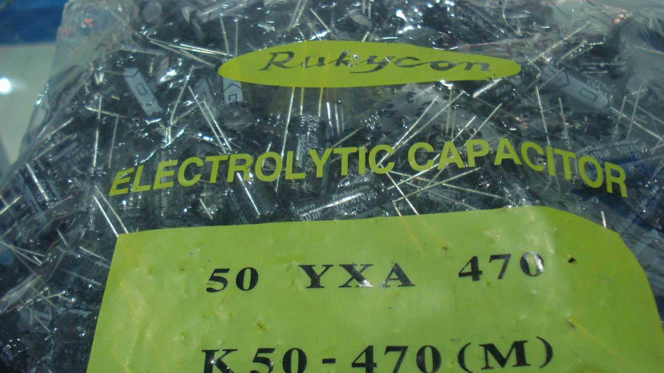 供应470UF50V蓝宝石电解电容，耐高温105度，环保