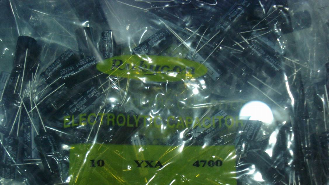 供应4700UF10V蓝宝石电解电容，耐高温105度，环保