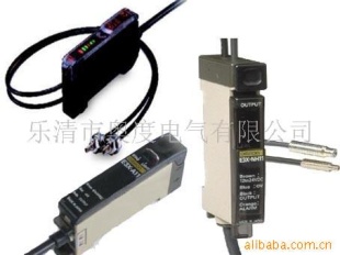 欧姆龙，光电开关，光纤放大器，E3XR-CE4