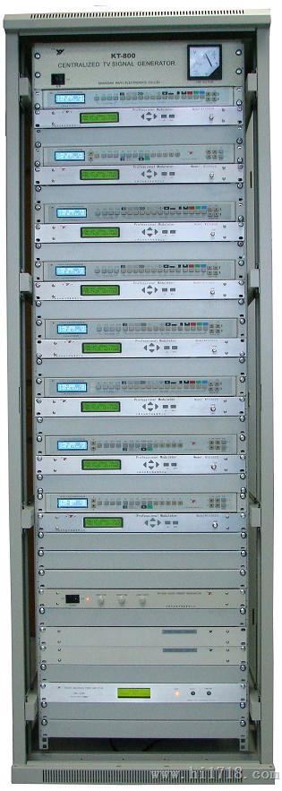 KT-800 模拟和数字电视中央信号发生器