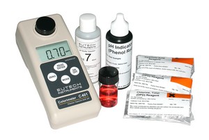 ECC201水型余氯、总氯比色计带试剂 和手提箱