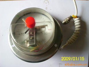 供应电接点压力表YNXC-100ZT