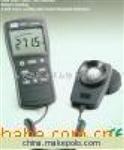 TES-1330A数字式照度计