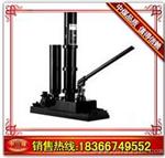 YDQD4和YDQD7型机车落轨复位机