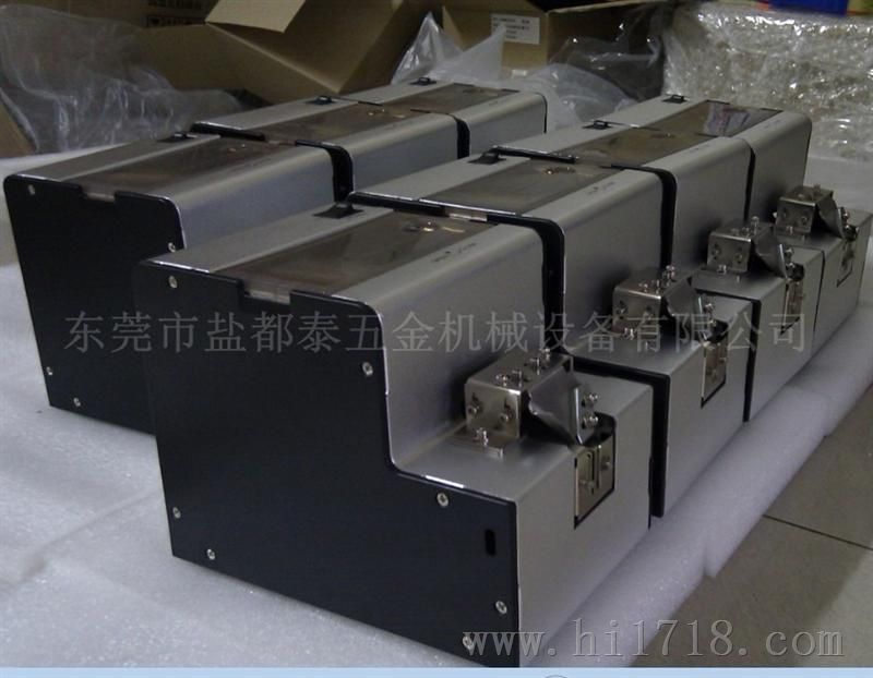 大小螺丝供给机