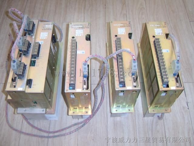 二手拆机日本安川伺服驱动器CACR-IR151515FB，220W，八成新