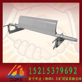 带弹簧皮带清扫器 