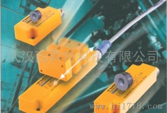 图尔克BIM-UNT-AY1X-0,3-RS4.21/S1139磁感应器