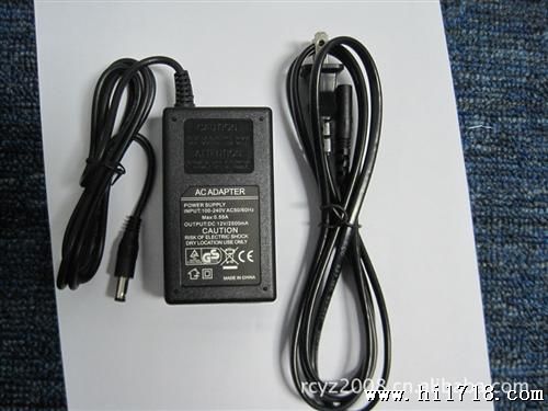  桌面式 12V2.5A CE UL 开关电源 电源适配器