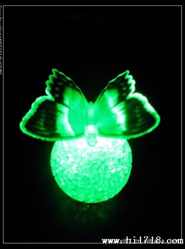 厂家 幻七彩水晶光纤蝴蝶小夜灯 球体蝴蝶 水晶颗粒小夜灯