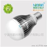7w鳍片式LED球泡灯 无电解电容长寿命球泡灯