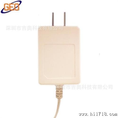 12V1.5A 18W 电源适配器 美规直插 UL CUL FCC 白色