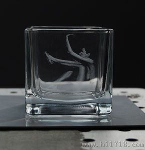 3D水晶内雕机 可雕刻人像 悬浮图形