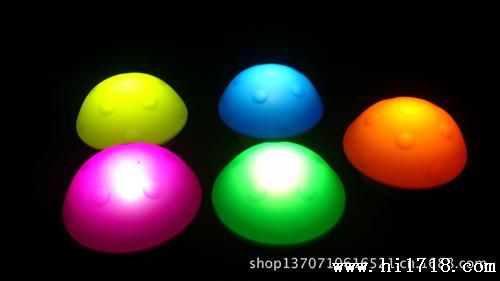 LED蘑菇小夜灯 充电小夜灯