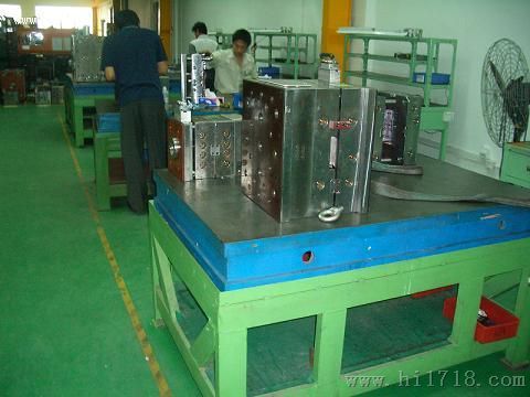 广州低价出售现货铸铁平台铸铁工作台