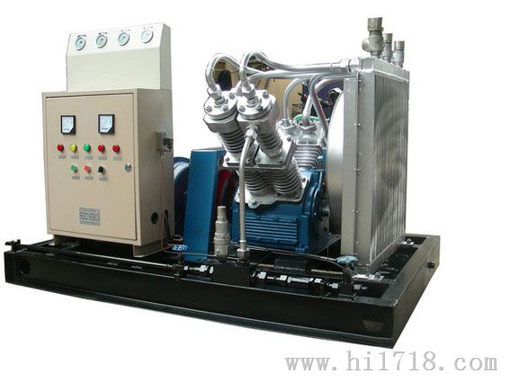 供应1立方排每分钟气量出气压力250公斤压力空压机