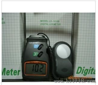 数字式照度计 测光表 LED灯/背光源亮度测试仪LX1010B