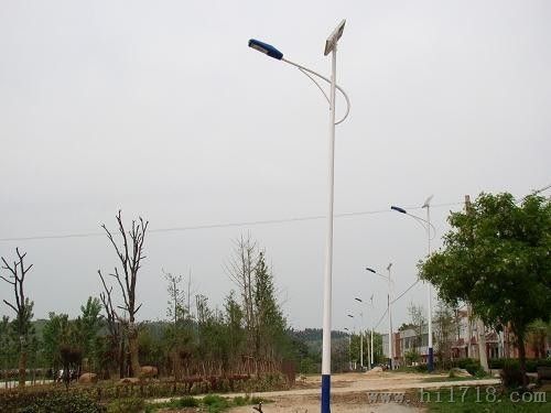 太阳能路灯
