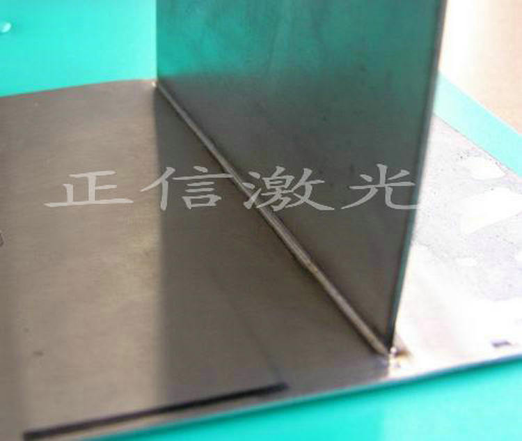 中堂激光焊接机.jpg