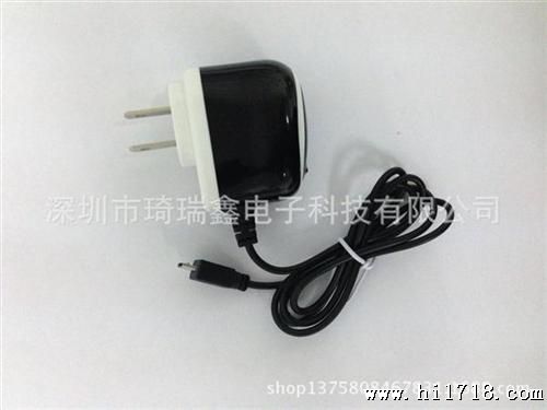 黑白圈旅行充电器厂家供应 QRX-L019苹果多功能机旅行充电器
