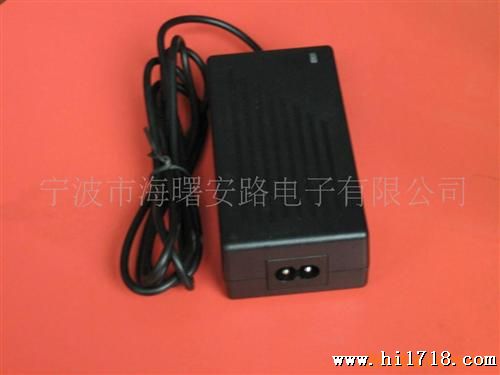 供应系列桌面型开关电源适配器。