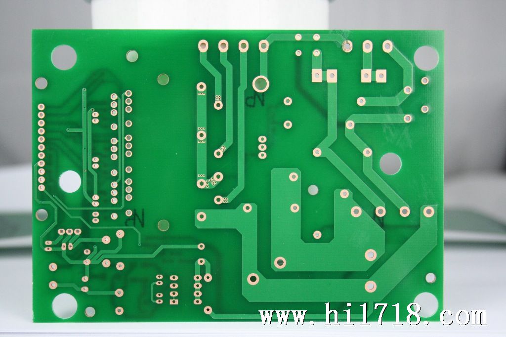 FR4-1.6双面.绿油.白字（抗氧化）.