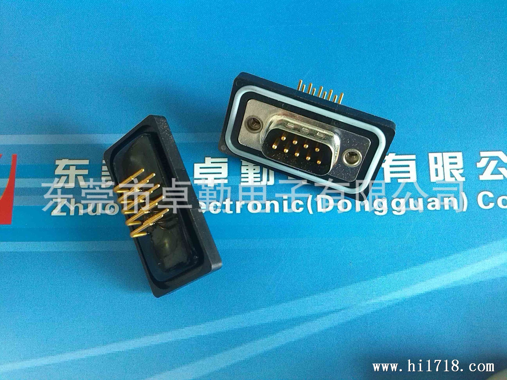 DR 9P 90度插板公母头3