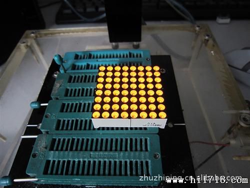 数字显示点阵管——1.2英寸透明点阵
