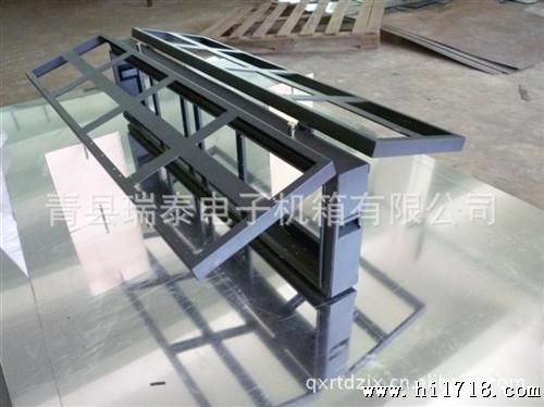 量身定做LED显示屏前维护箱体