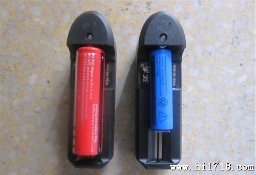 推荐 18650充电器  多功能单充充电器 万用自停