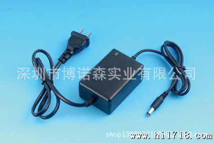 供应5V1A 桌面式开关电源 电源适配器