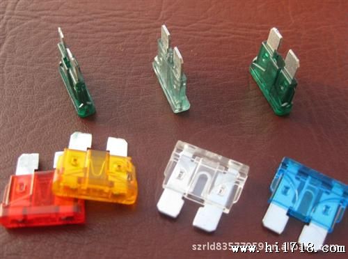 汽车保险丝，保险丝盒
