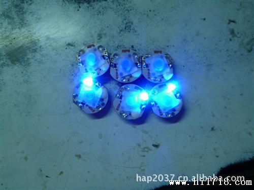LED帮定