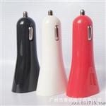 HOTON皇廷HT-013 双U车充DC5V 1A/2.1A IPHONE5/IPAD4车充