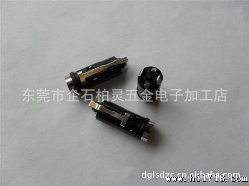 供应3.5MM立体塑胶母座 镀镍 3.5塑胶母座