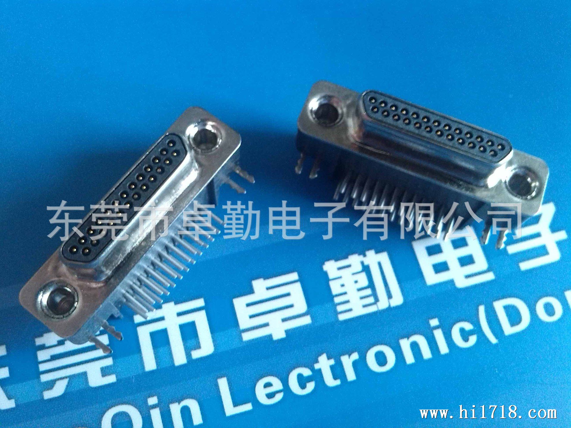 MICRO D 90度25P插板公头13