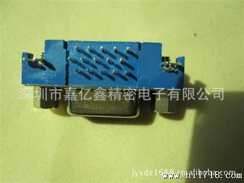 VGA HDR 3.08 15P 半金铆锁 母座 连接器