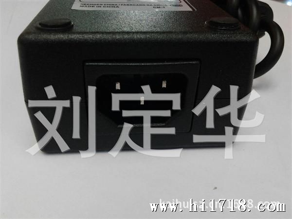 12V10A适配器输入品字型