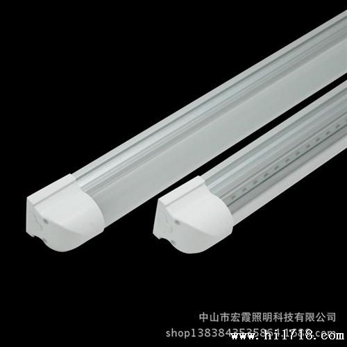 中山厂家供应 T8一体化LED灯管(3014)透明罩