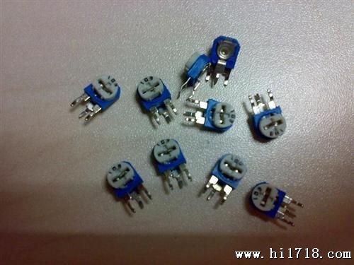 RM063-103 10K 蓝白(兰白)可调电阻 立式 可调电位器