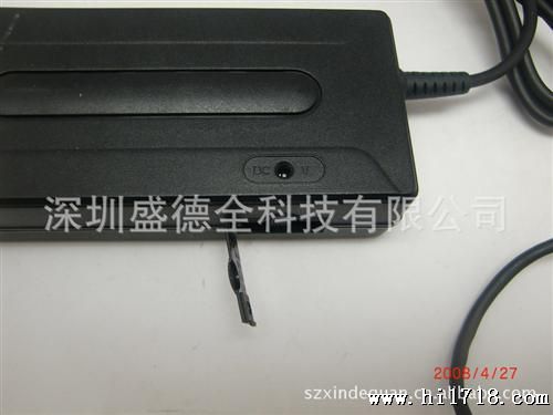 多功能  笔记本电源适配器  ECH-90W-01
