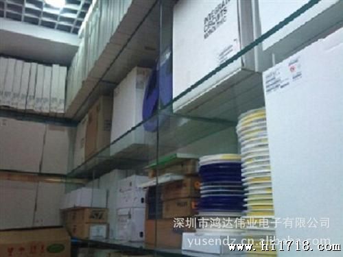 10.2400MHz长方形 四脚全尺寸 直插有源晶振 DIP4