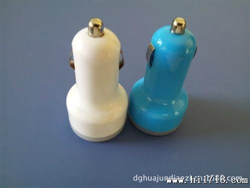 双U车充带包装