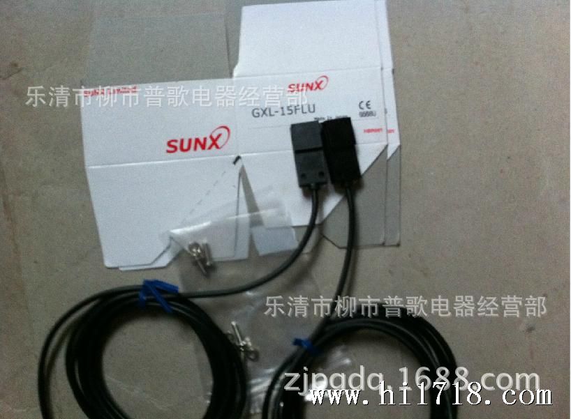 SUNX光电传感器GXL-15FLU，15F，15FB，15