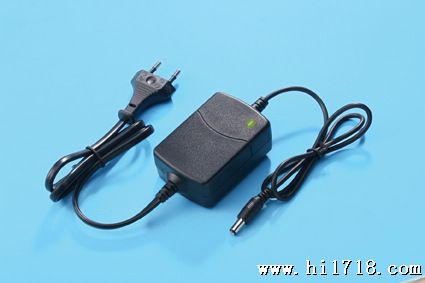 9V1.5双出线电源适配器